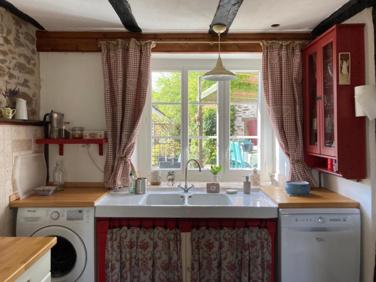 La Maison Charmante D'Elisabeth Saint-Ybard Dış mekan fotoğraf