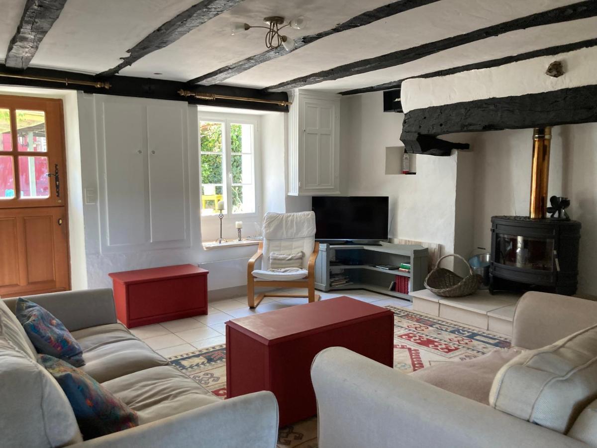 La Maison Charmante D'Elisabeth Saint-Ybard Dış mekan fotoğraf